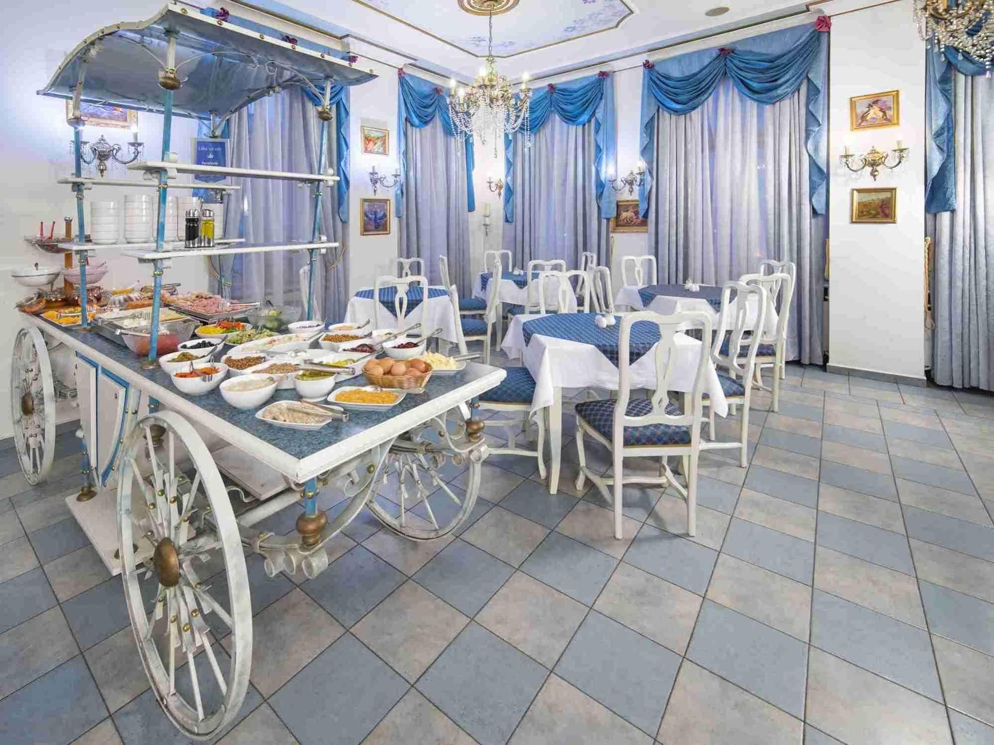 威廉酒店3*